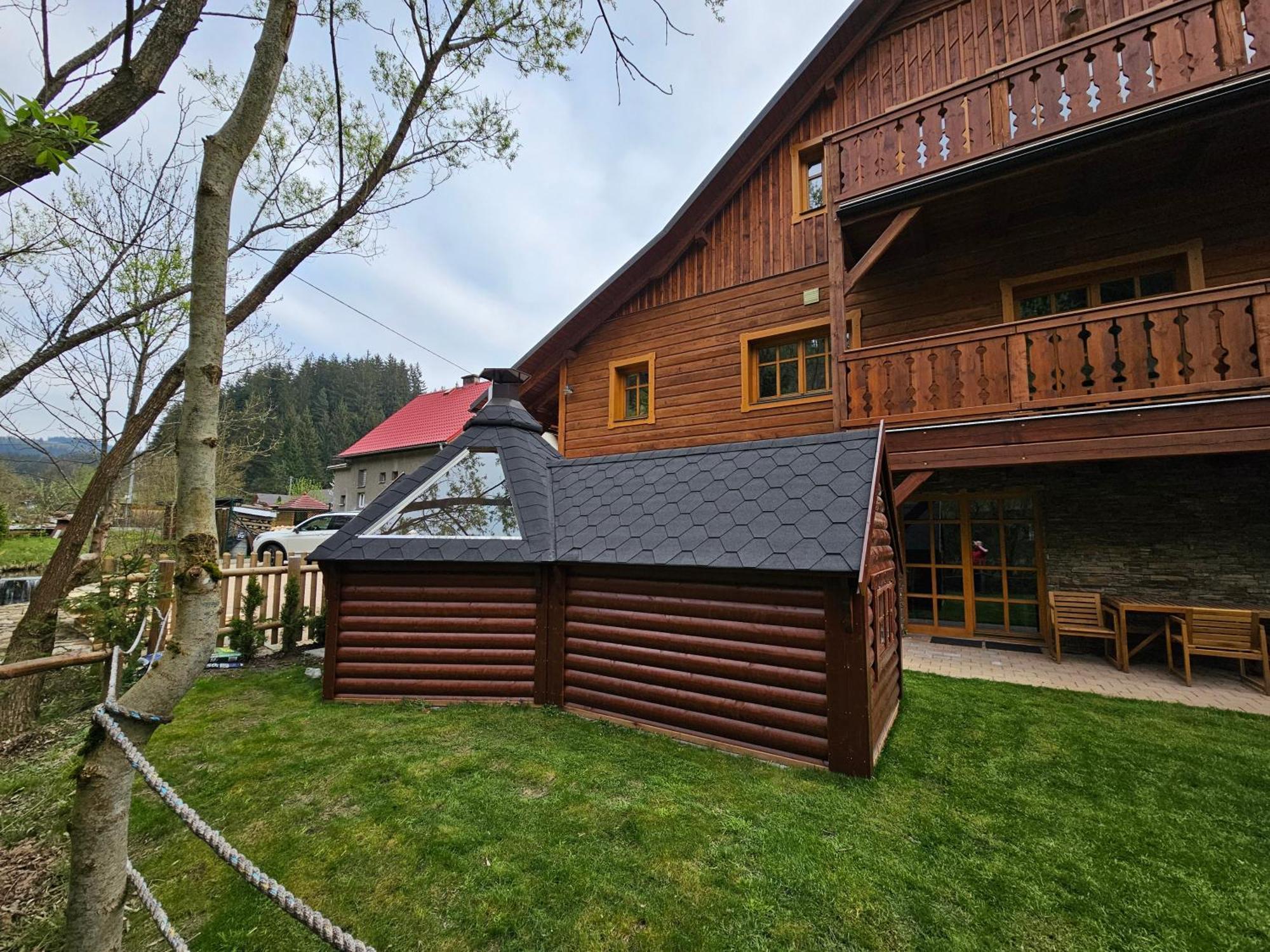 Apartmany Jezerne Velké Karlovice Exteriér fotografie