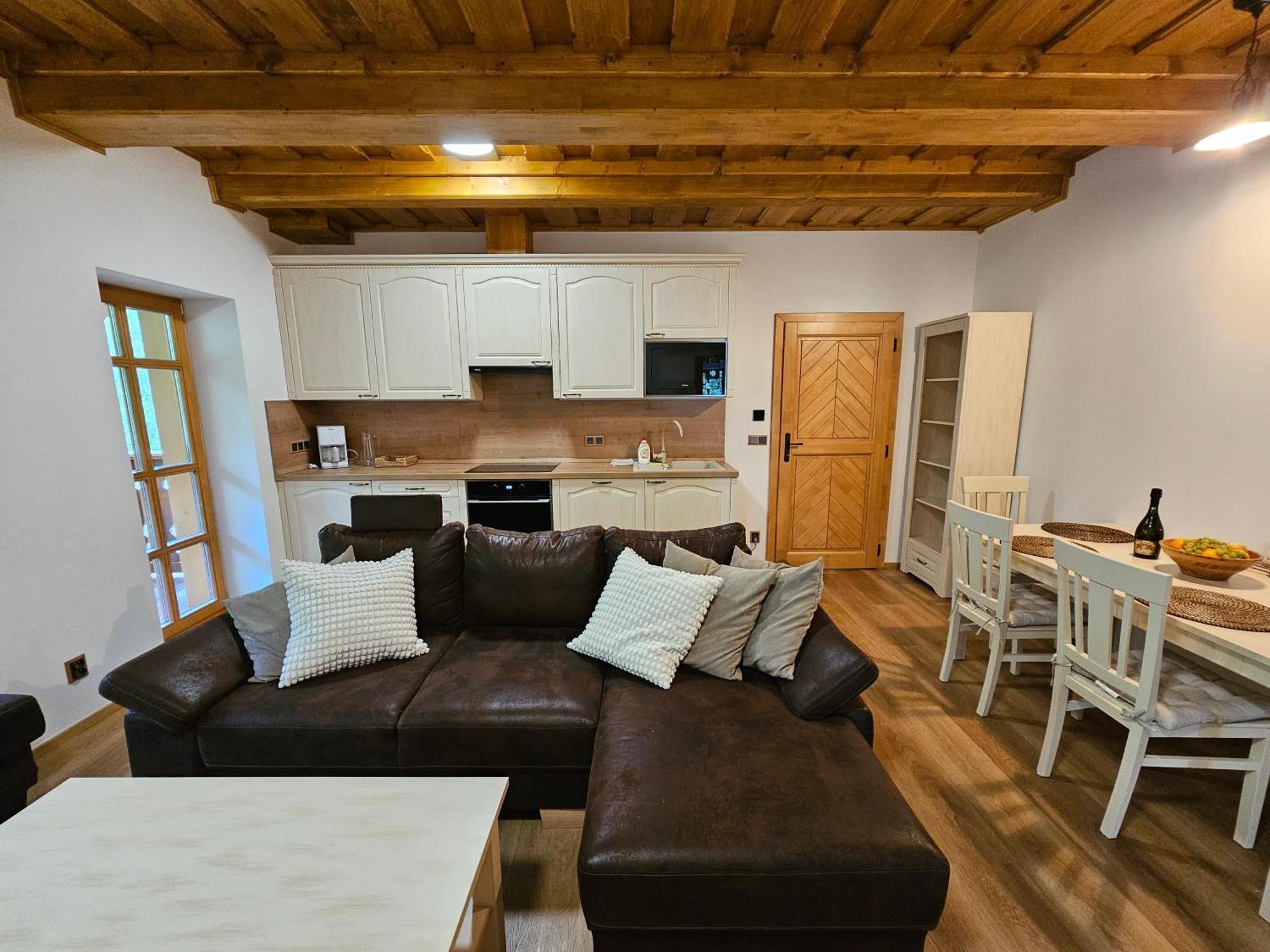 Apartmany Jezerne Velké Karlovice Pokoj fotografie
